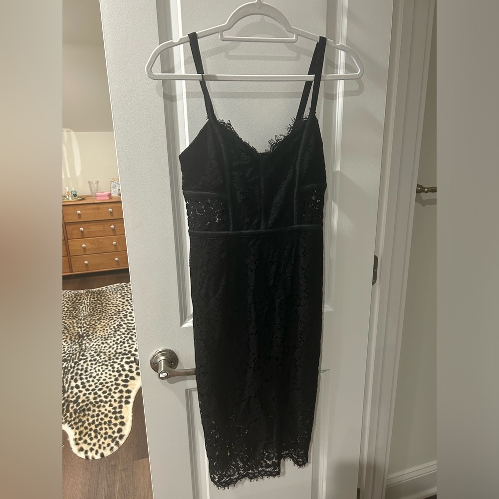 Express Black Lace Midi Dress